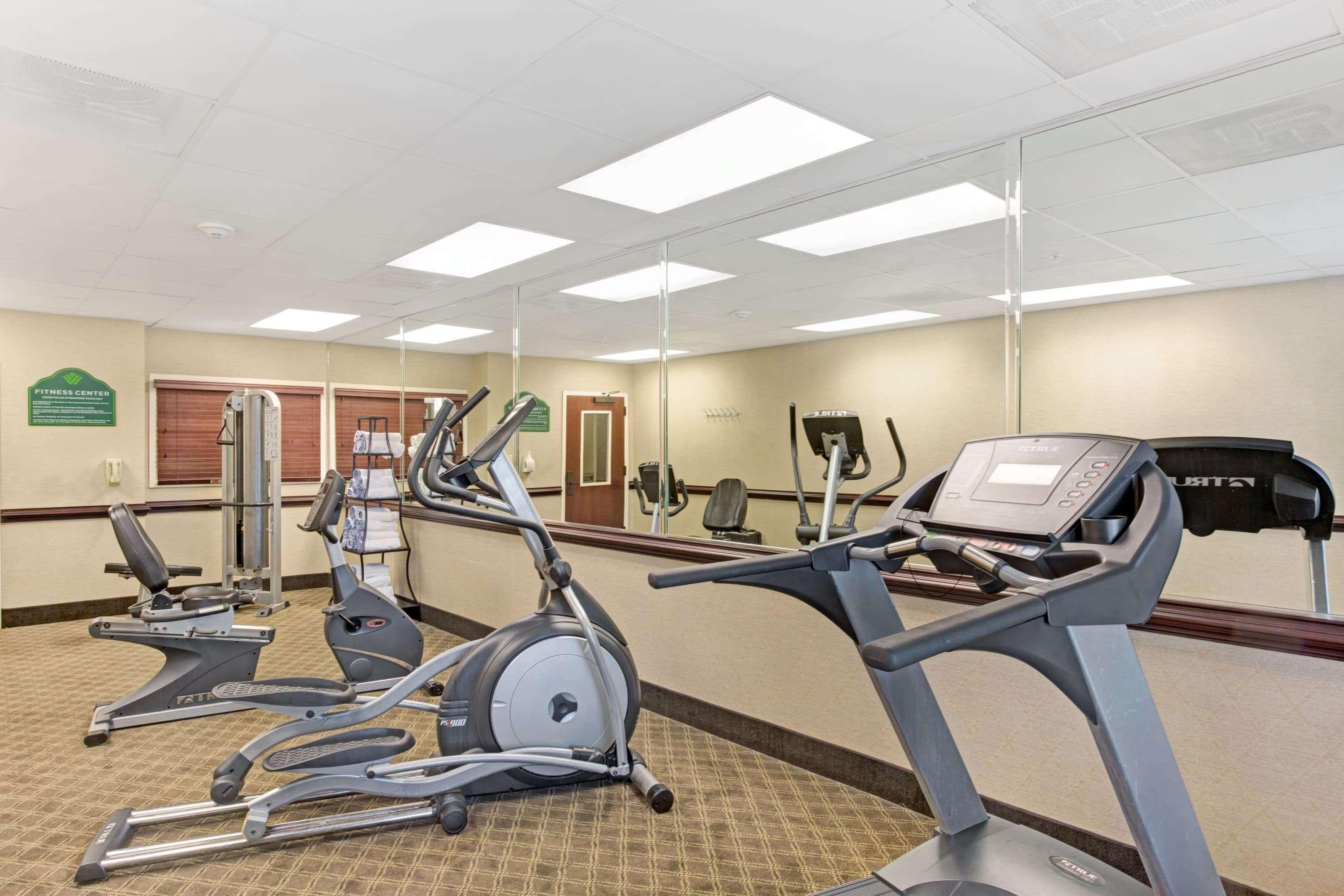 Wingate By Wyndham Charleston Southern University Норт Чарлстън Екстериор снимка
